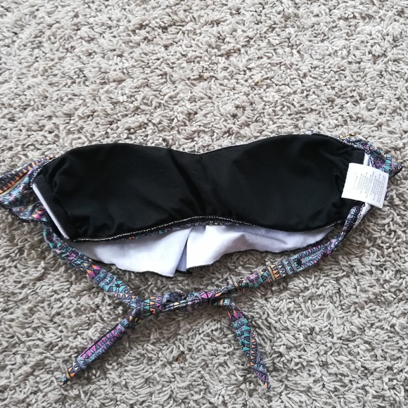 O'Neill Bandeau Venice Beach Ruffle Bikini Top XS - Picture 5 of 7